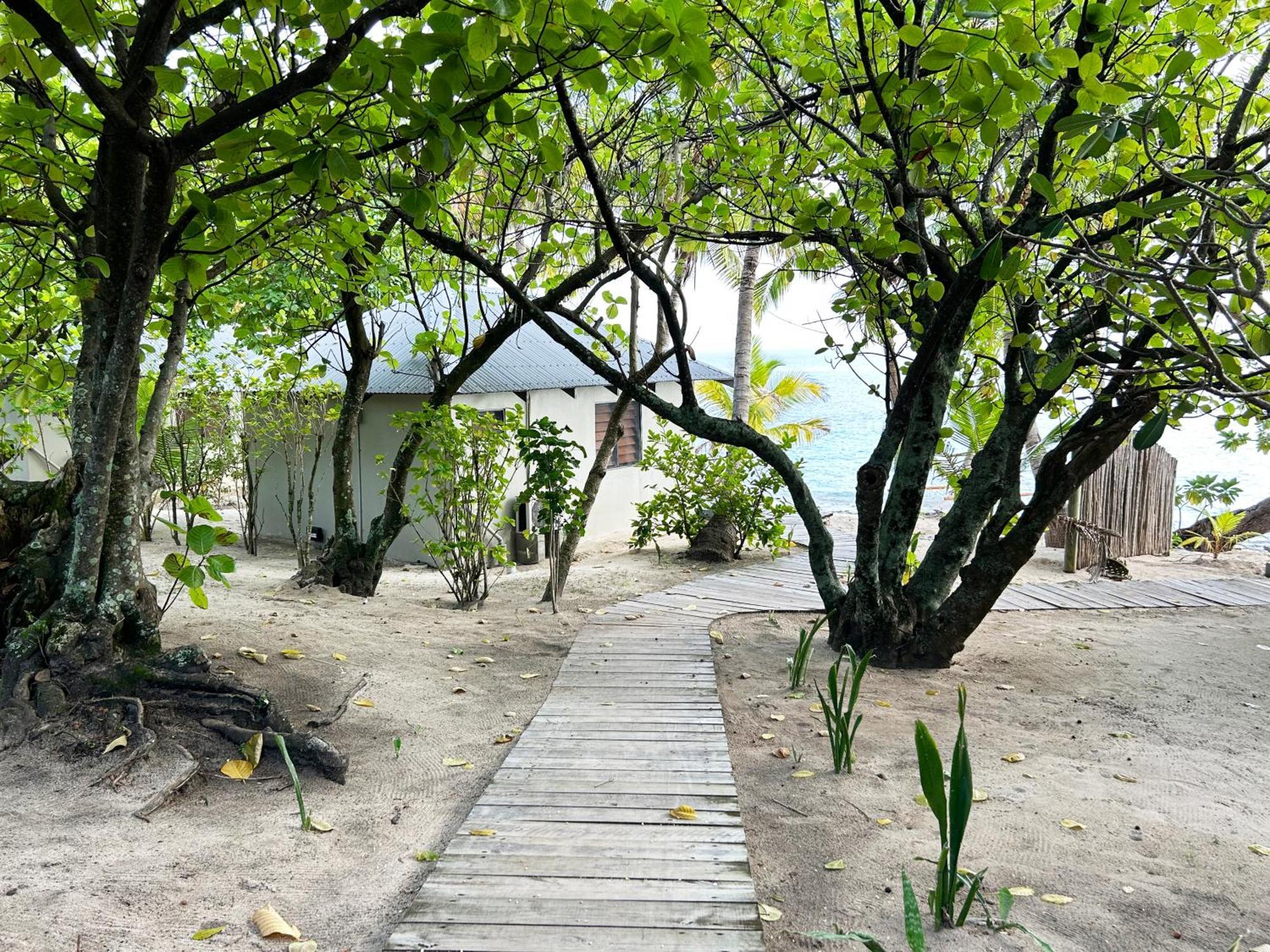 Serenity Island Resort Kadavulailai  Exterior photo